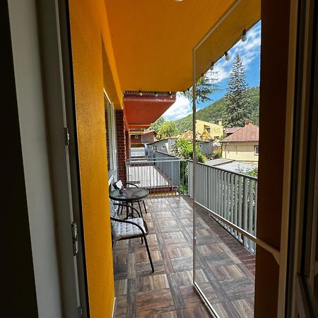 Sara Apart Belleview Sinaia Eksteriør billede